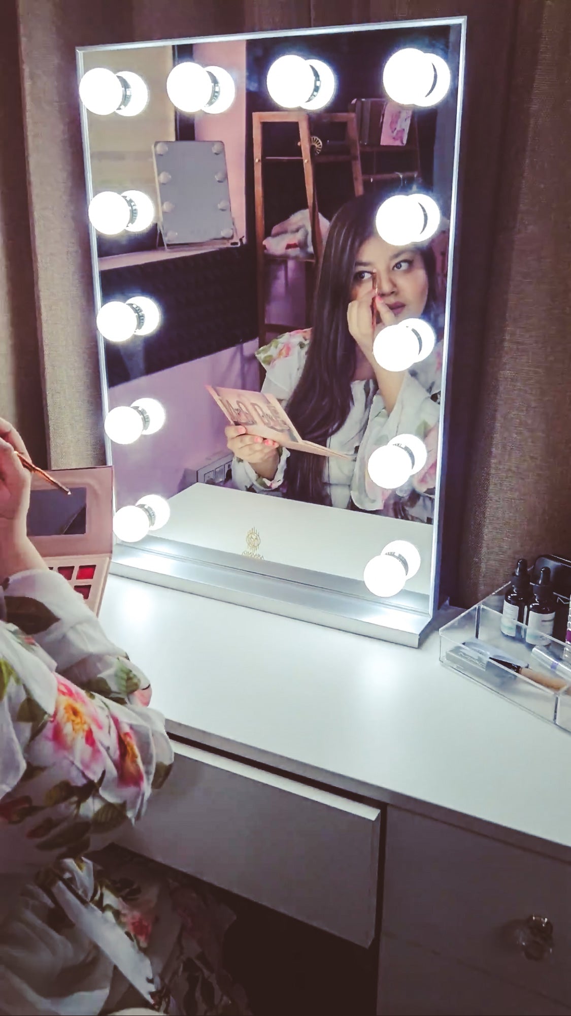 The Makeup Spotlight | Hollywood Makeup Mirror