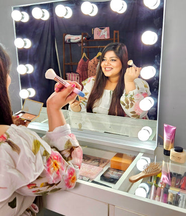 The Makeup Star Vanity | Makeup Vanity Dressing Table
