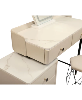 The Makeup Cart